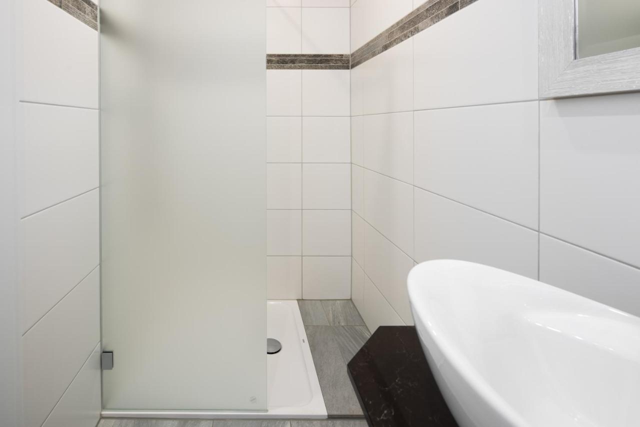 Pension Zur Krone Martinfeld Esterno foto