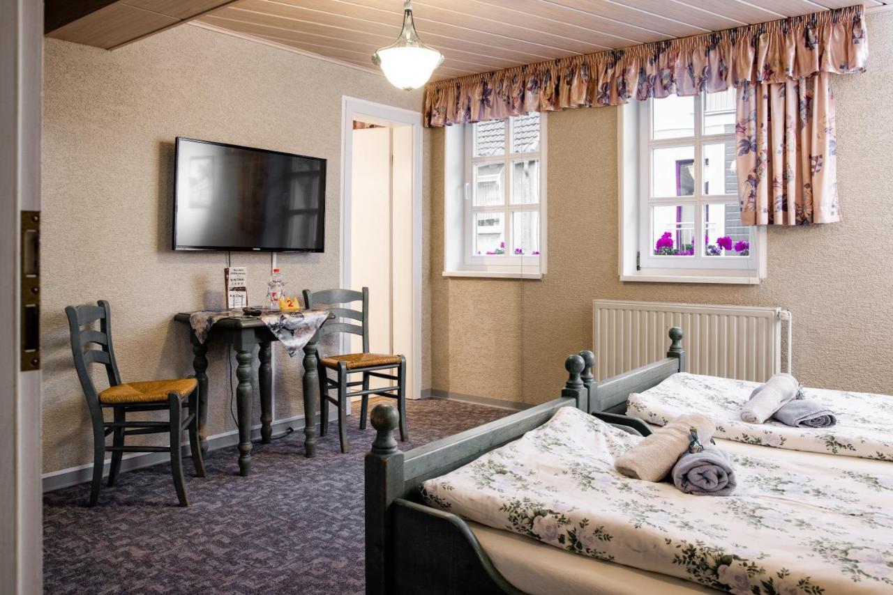 Pension Zur Krone Martinfeld Esterno foto