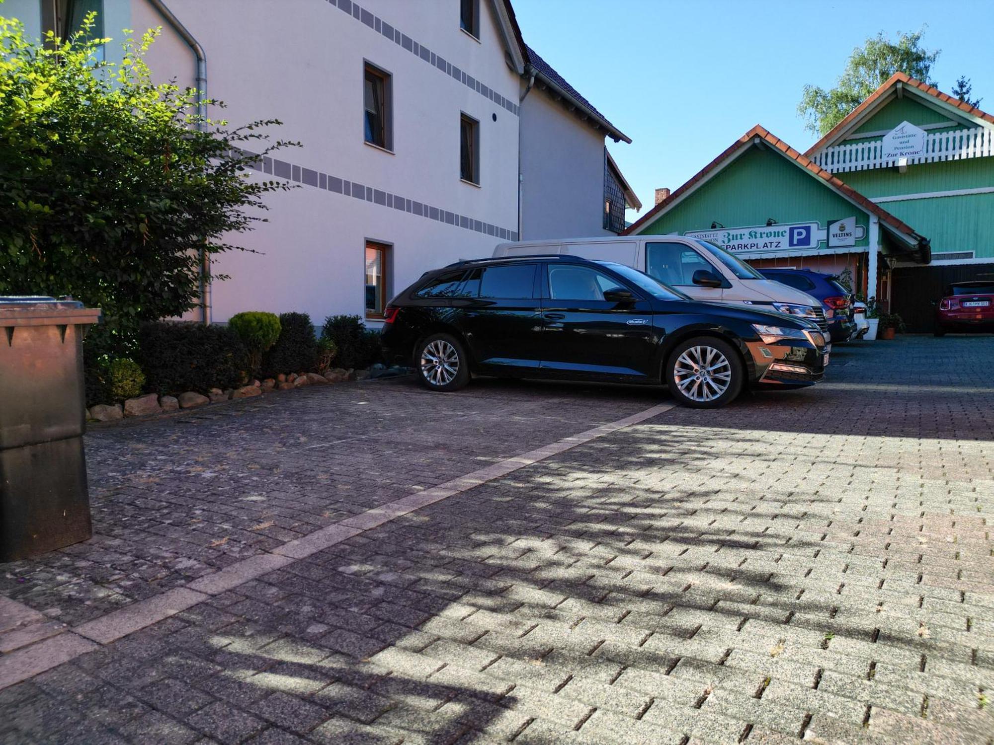 Pension Zur Krone Martinfeld Esterno foto